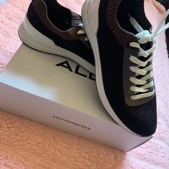 Aldo Sneakers - Picture 2 of 2